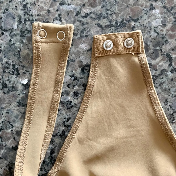 Good American Tan Bodysuit - Picture 7 of 7